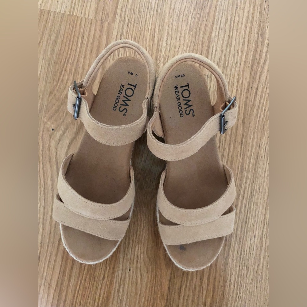 TOMS Beige Suede Double-Strap Women’s Sandal - Picture 2 of 6